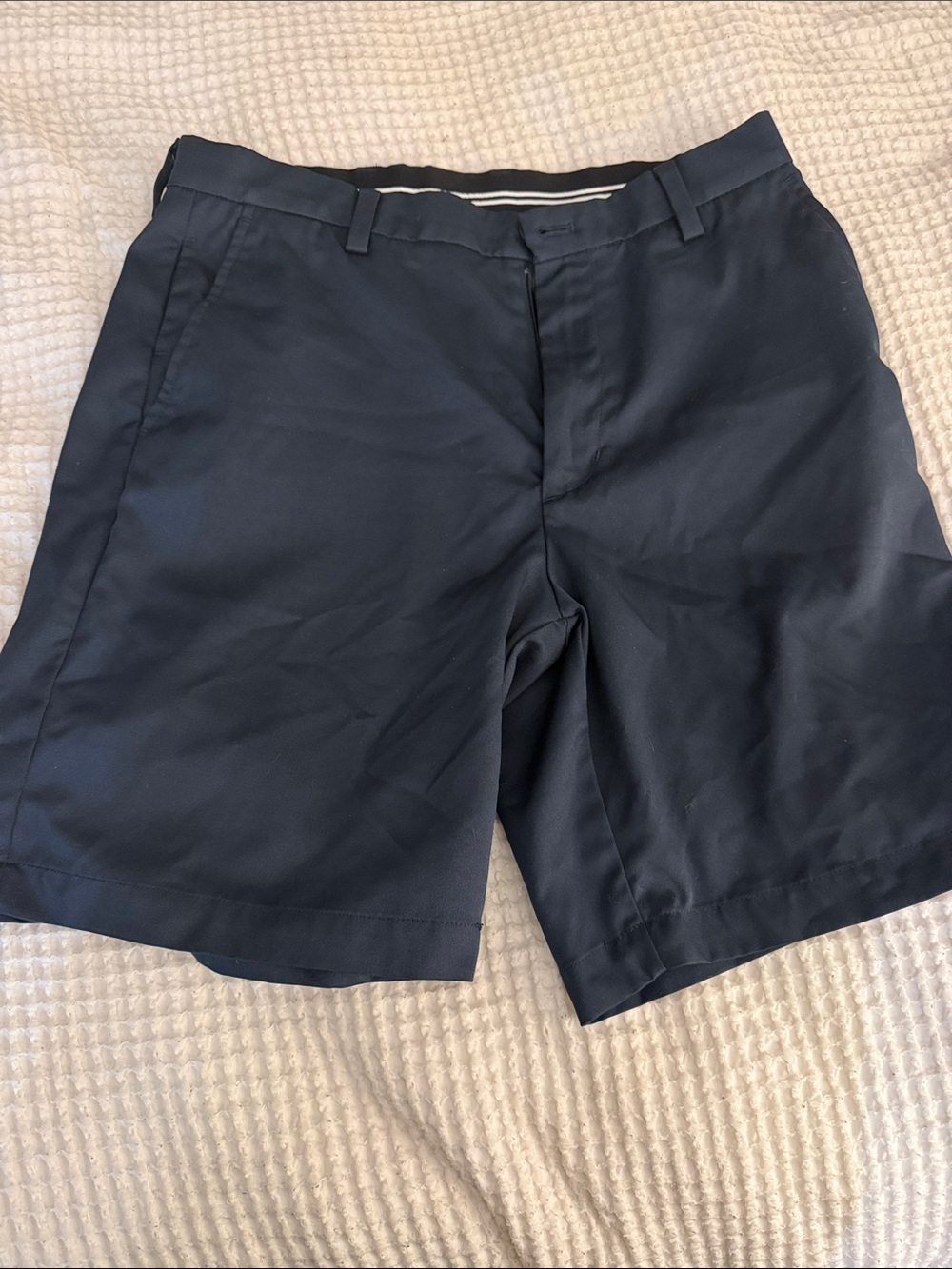 Amazon Essentials Men's Flat Front Navy Shorts